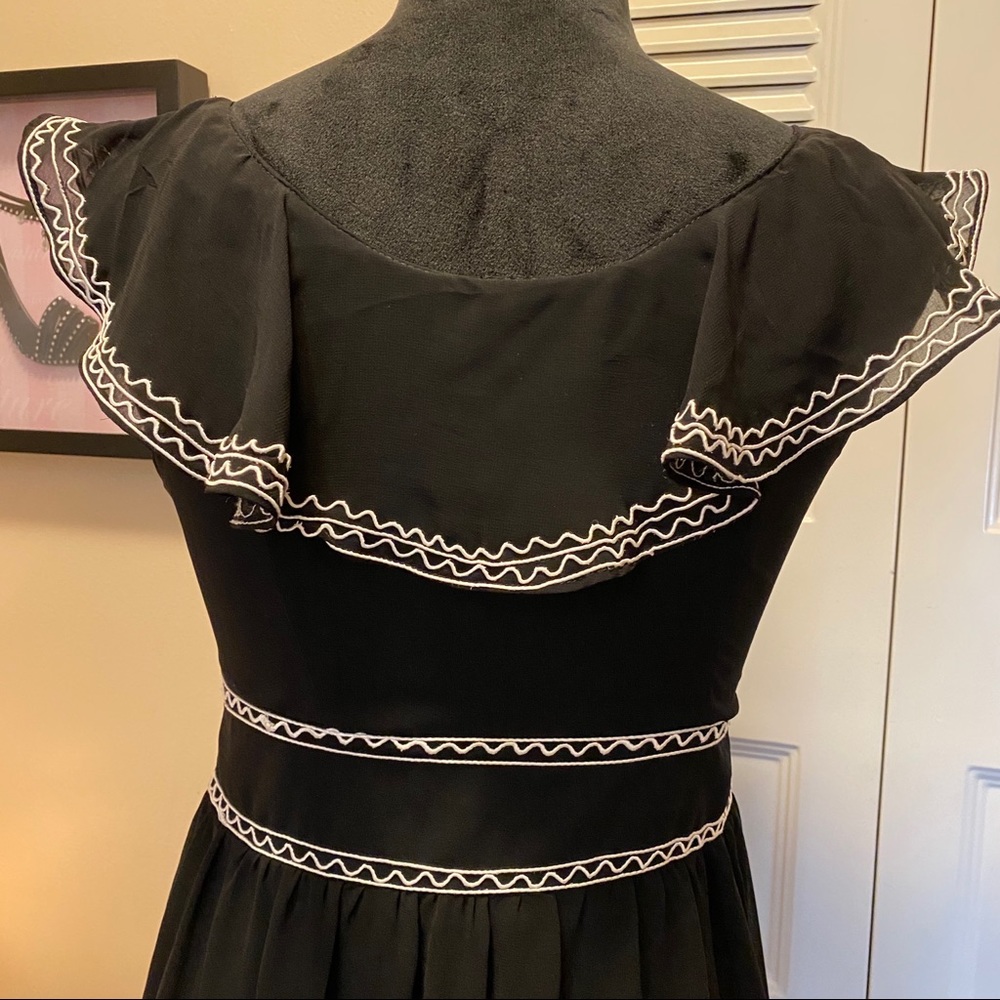 Emmelee Ruffled Edge Semi Sheer Party Dress - Picture 5 of 8